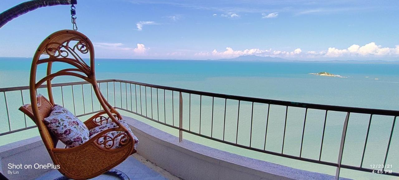 Sea View Paradise Apartment Tanjung Bungah  Bagian luar foto